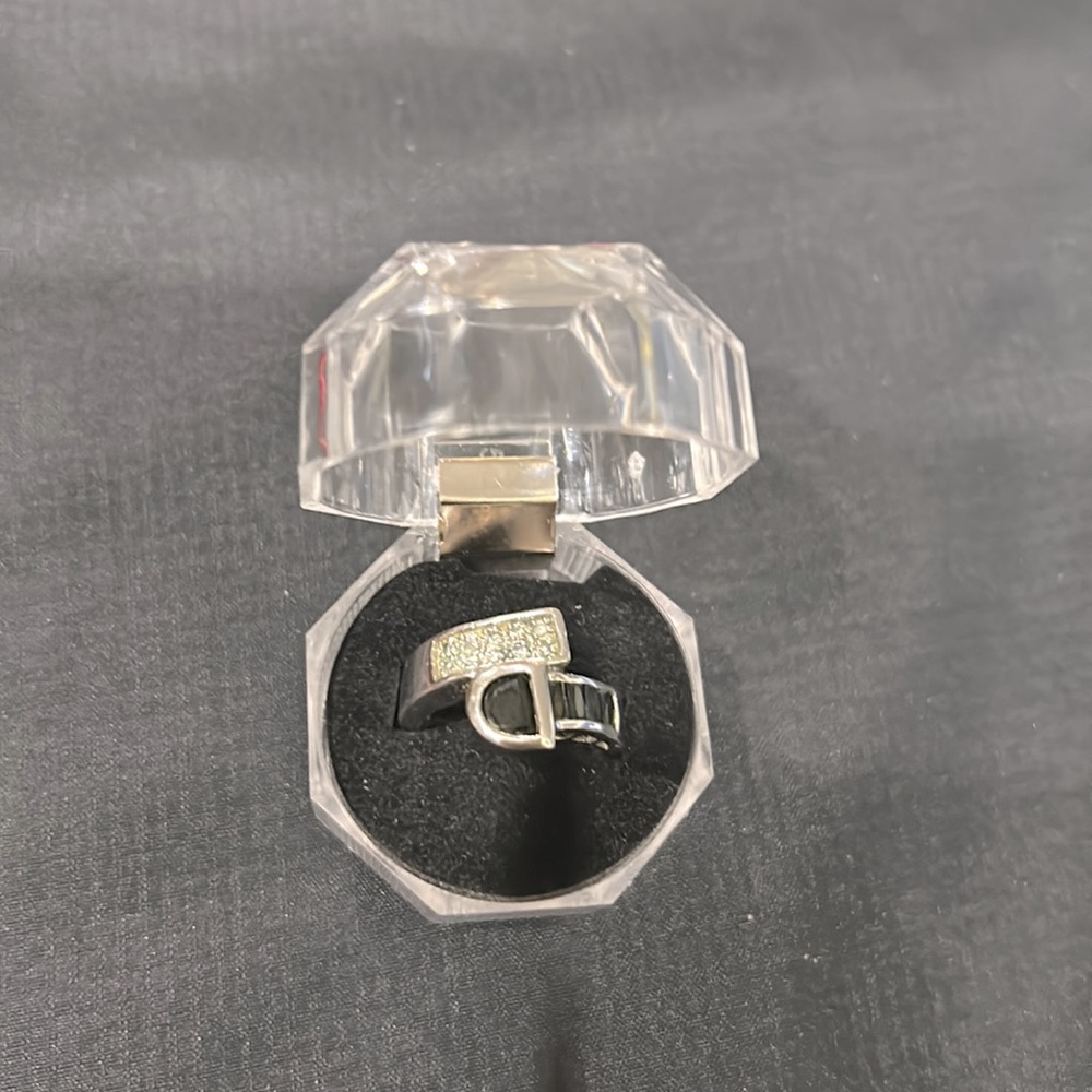 Fashion Belt Ring Silver & Black Color Very Cute